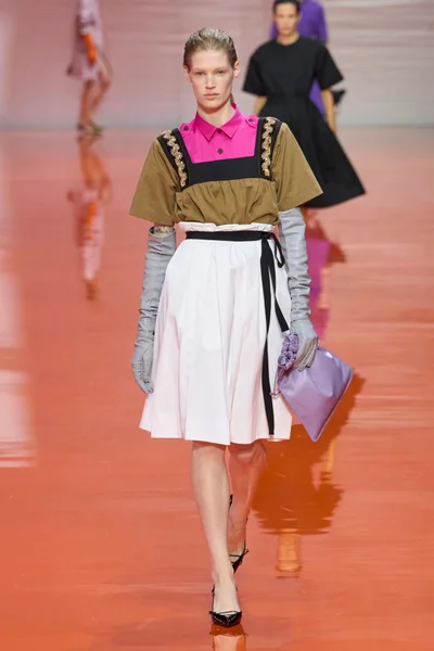 Look 41